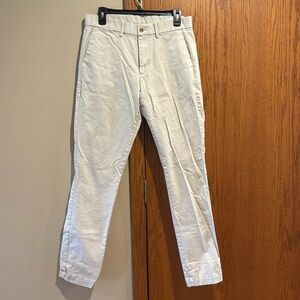 Men’s Gap khaki pants